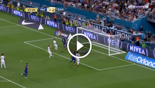 هدف بيكيه في مرمى ريال مدريد