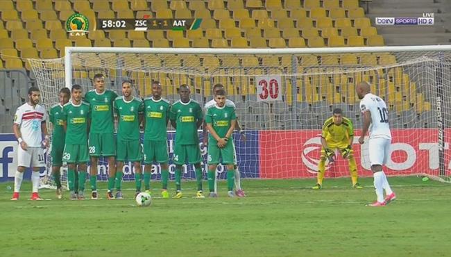 تصدي رائع من حارس مرمي اهلي طرابلس امام شيكابالا