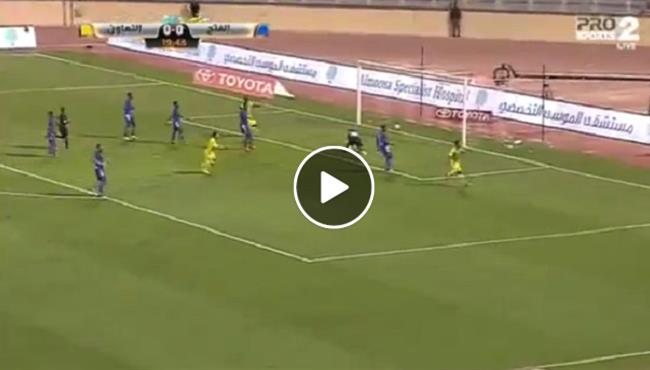 هدف مصطفي فتحي في مرمي الفتح الدوري السعودي