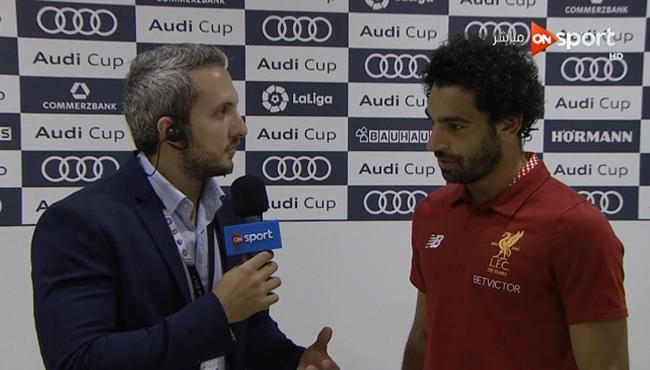 محمد صلاح يضع ميدو في موقف م حرج على الهواء