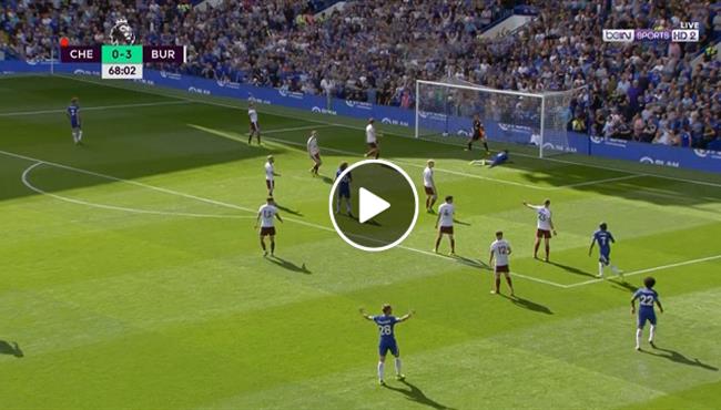 هدف موراتا في مرمي بيرنلي 1 3 الدوري الانجليزي