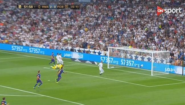 العارضة تحرم ميسي من تسجيل هدف في مرمي ريال مدريد