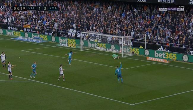 هدف ريال مدريد الرابع الرائع فى مرمى فالنسيا بتعليق حفيظ دراجى