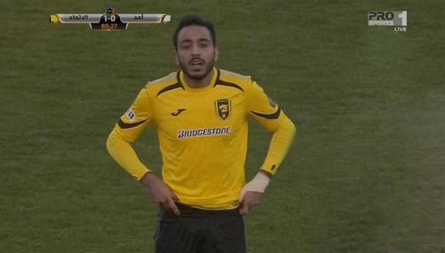 ملخص لمسات محمود كهربا في مباراة اتحاد جده و احد
