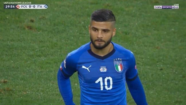 العارضة تحرم اينسيني من تسجيل هدف فى مرمى بولندا