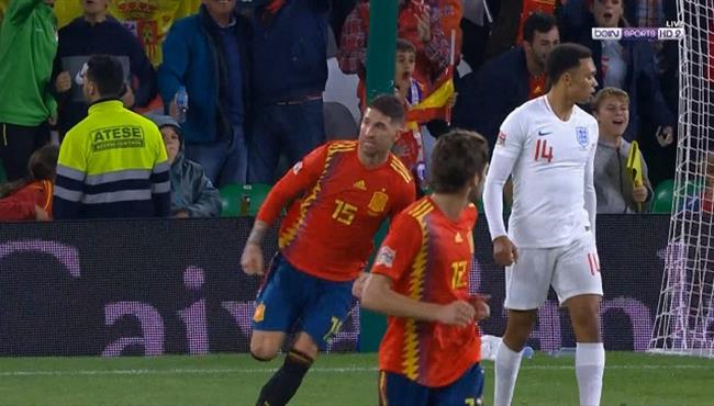 هدف سيرجيو راموس في مرمي انجلترا