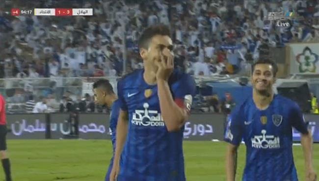 هدف الهلال الثالث فى مرمي الاتحاد بالدوري السعودي