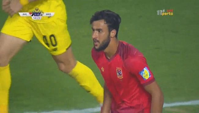 احمد علاء ينقذ الاهلي من هدف محقق للوصل