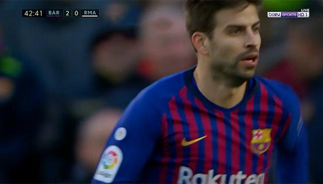 بيكيه يهدر فرصة هدف امام ريال مدريد