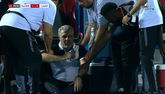سخرية المعلق من رد فعل مدرب الشباب بعد الهدف القاتل في مرمي القادسية