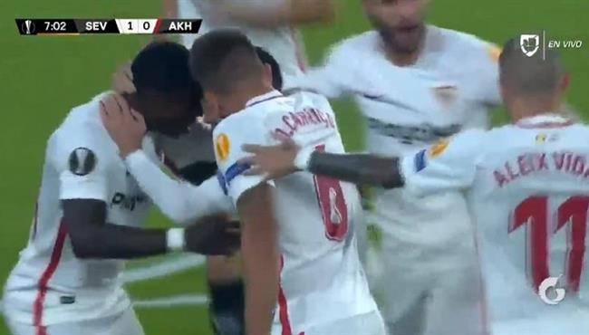 هدف صاروخي رائع لـ اشبيلية فى مرمي اخيسار سبور