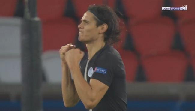 هدف كافاني فى مرمي النجم الاحمر