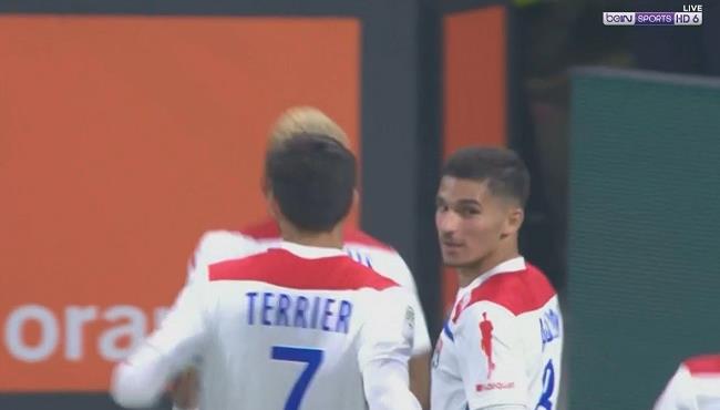 اهداف مباراة ليون ونيم اولمبيك 2 0 الدوري الفرنسى