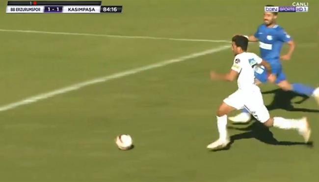 تريزيجيه يتسبب في ركلة جزاء لقاسم باشا امام أرضوم سبور