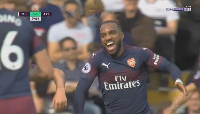 هدف لاكازيت الاول فى مرمى فولهام بالدوري الانجليزي