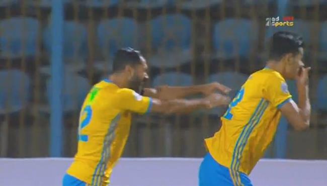 حسني عبد ربه ينفعل علي عبدالرحمن مجدي بعد اهداره انفراد تام امام الرجاء