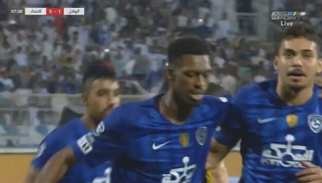هدف الهلال الاول فى مرمي الاتحاد بالدوري السعودي