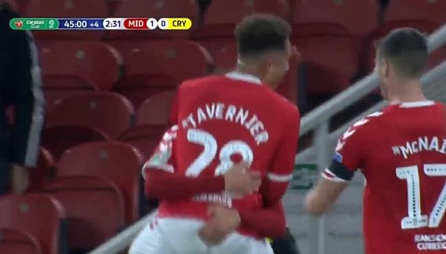 هدف عالمي فى مباراة كريستال بالاس وميدلزبروه بكأس الرابطة الانجليزية