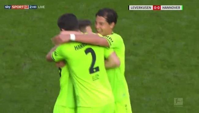 هدف عالمي فى مباراة هانوفر وباير ليفركوزن بالدورى الالمانى