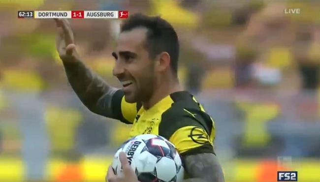 هاتريك باكو الكاسير فى مرمي اوجسبورج بالدورى الالماني