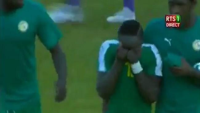ساديو ماني يدخل فى نوبة بكاء بعد مباراة السنغال وغينيا الاستوائية