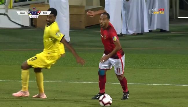 كوبري رائع من وليد سليمان للاعب الوصل الاماراتي