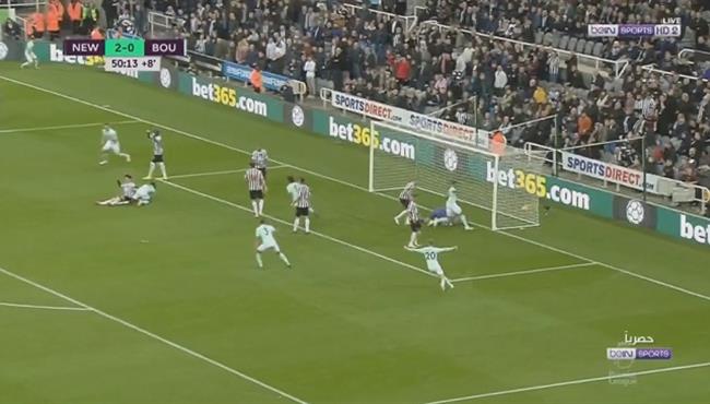 اهداف مباراة نيوكاسل وبورنموث 2 1 الدوري الانجليزي