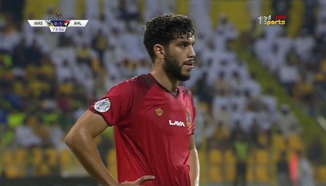 وليد ازارو يراوغ مدافع الوصل ويهدر انفراد تام