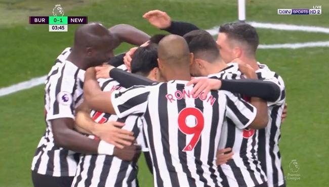 اهداف مباراة نيوكاسل وبيرنلي 2 1 الدوري الانجليزي