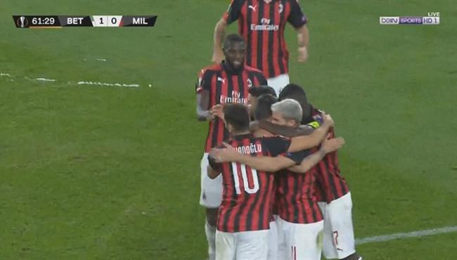 اهداف مباراة ميلان وريال بيتيس 1 1 الدوري الاوروبي