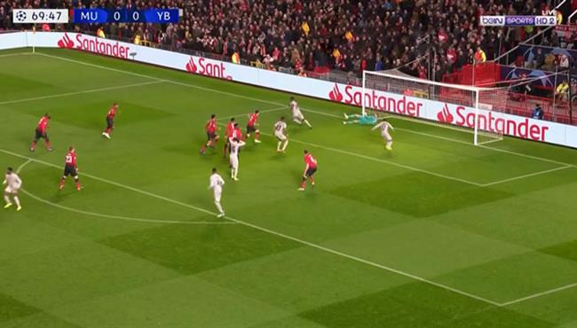 تصدي دي خيا الاسطوري في مباراة مانشستر يونايتد ويانج بويز