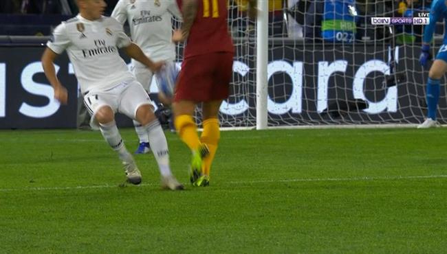 هل حرم الحكم روما من ركلة جزاء امام ريال مدريد