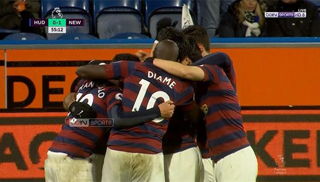 هدف فوز نيوكاسل يونايتد علي هدرسفيلد تاون 1 0 الدوري الانجليزي