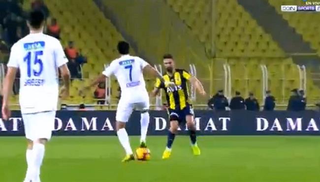 كوبري ممتع من تريزيجيه للاعب فناربخشه بالدوري التركي