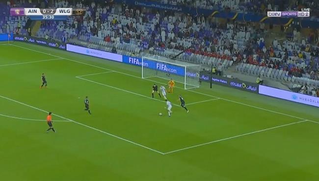 حارس ويلينجتون يحرم حسين الشحات من تسجيل هدف اول للعين