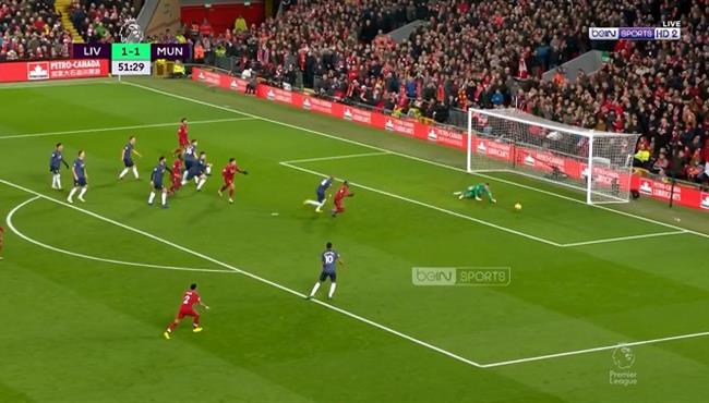 دي خيا ينقذ مانشستر يونايتد من هدف ثاني لـ ليفربول