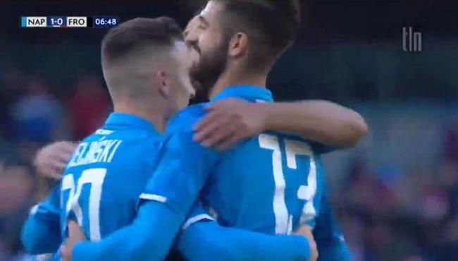 اهداف مباراة نابولي وفروزينوني 4 0 الدوري الايطالي