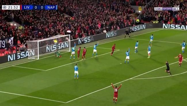 هدف ليفربول الملغي فى مرمي نابولي بداعي التسلل