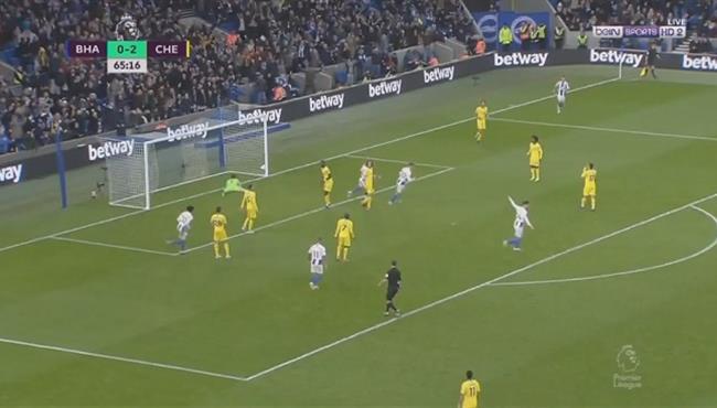 هدف برايتون الاول فى مرمي تشيلسي بتعليق رؤوف خليف