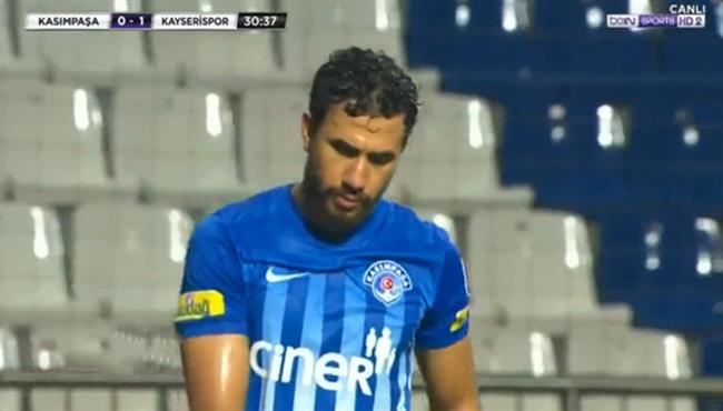 العارضة تحرم تريزيجيه من تسجيل هدف عالمي في مرمي قيصري سبور