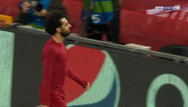 لفته رائعه من محمد صلاح بعد مباراة ليفربول ونابولي