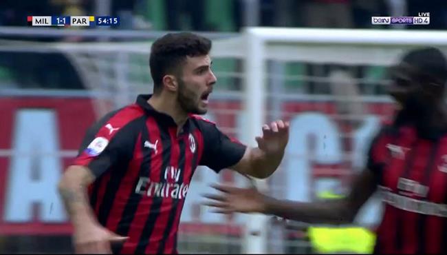 هدف تعادل ميلان مع بارما 1 1 تعليق حفيظ دراجي