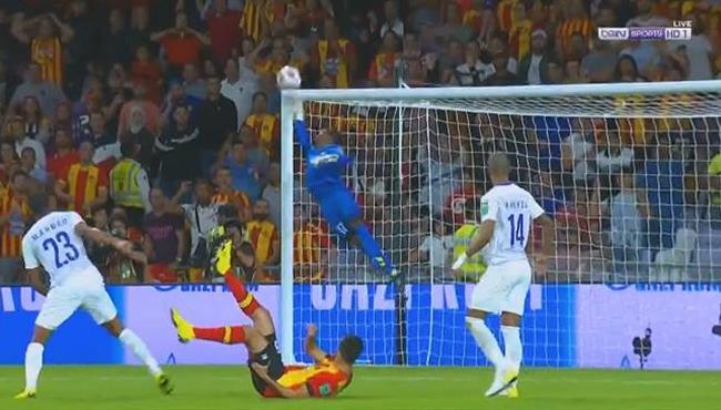 العارضة والقائم يحرمان الترجي من تسجيل هدف اول في العين