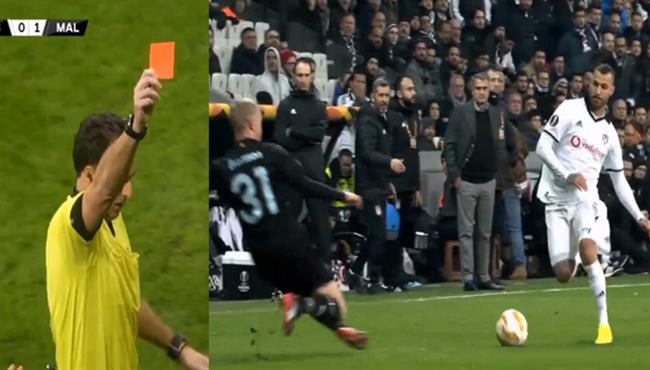 طرد كواريزما بعد تدخل عنيف على لاعب مالمو بالدوري الاوروبي