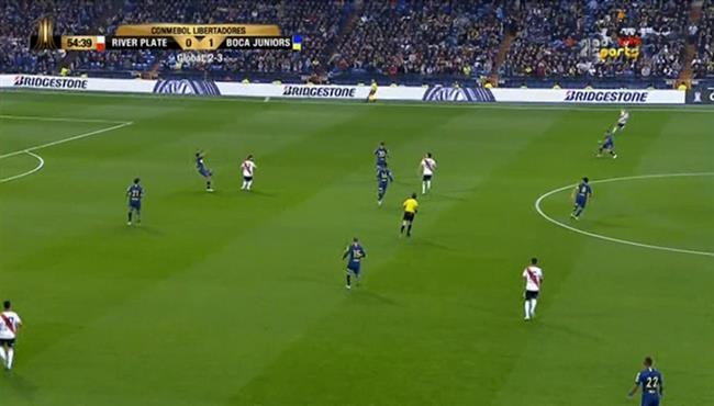 على سعيد الكعبي يتغنى بالاهلي اثناء تعليقه على مباراة بوكا جونيورز وريفر بليت