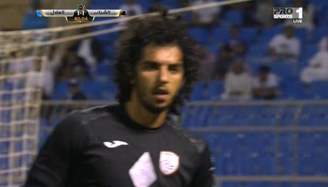 ملخص لمسات عمرو بركات في مباراة الهلال والشباب بتعليق فهد العتيبي