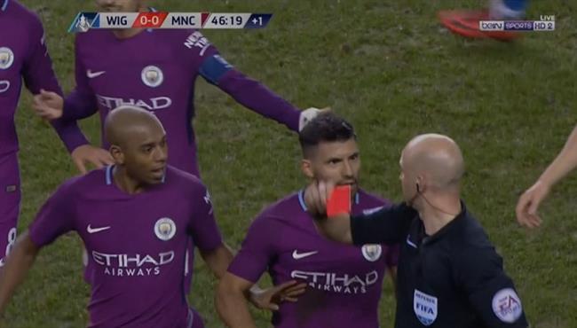 شاهد سبب طرد لاعب مانشستر سيتى امام ويجان
