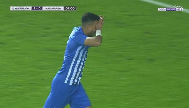 تريزيجيه يسجل هدف في مرمي مالاتيا بيليدي ويتلقي انذار بسبب احتفاله
