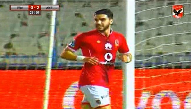 هدف وليد أزارو فى مرمى مونانا