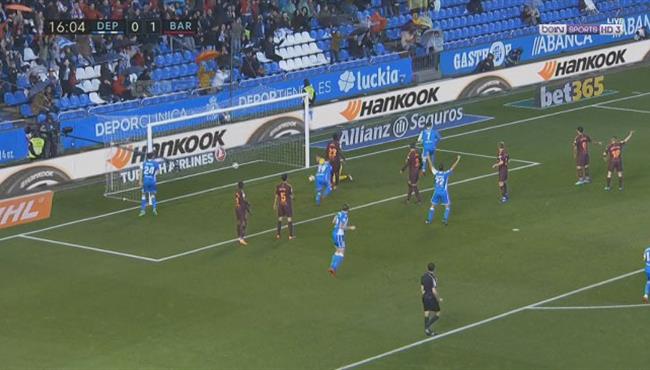 هدف ديبورتيفو لاكورونيا الملغى فى مرمى برشلونة